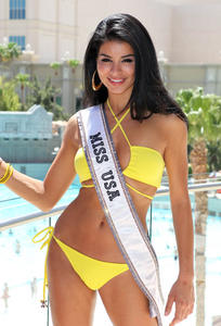 Rima Fakih miss USA 2010 sexy bikini