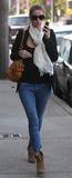 Nicky Hilton Th_19728_Preppie_-_Nicky_Hilton_shopping_at_James_Perse_in_West_Hollywood_-_Dec._1_2009_438_122_101lo