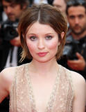th_32343_EmilyBrowning_sleeping_beauty_premiere_at_cannes_015_122_468lo.jpg
