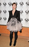 http://img254.imagevenue.com/loc226/th_09040_nbs_christinaricci_artiosawards24_122_226lo.jpg