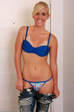 Kendra-upskirts-and-panties-2-a2fm2oxst4.jpg
